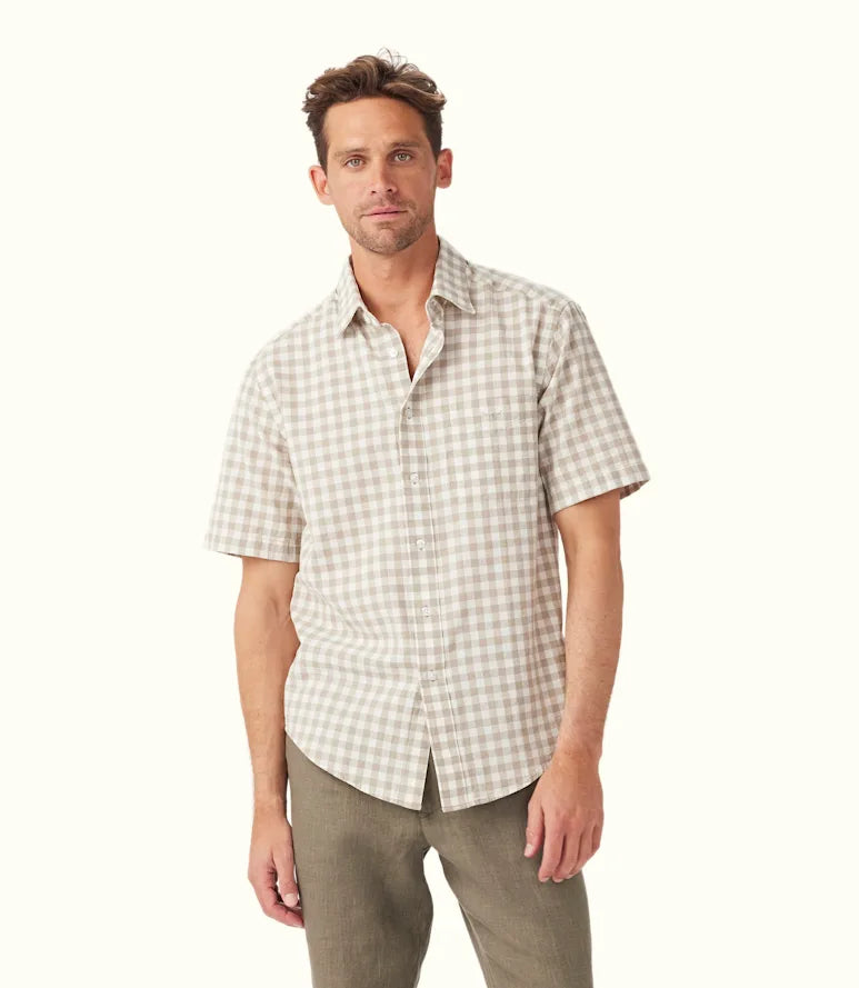 Men Short Sleeve Shirts with Anti - Bacterial Properties for FreshnessClassic Shirt SS - Oatmeal