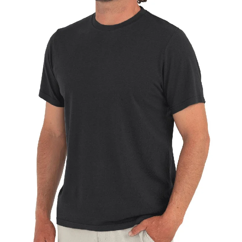 Men Short Sleeve Shirts with Quick - Dry Technology for Outdoor and Active UseMen's Bamboo Heritage Tee