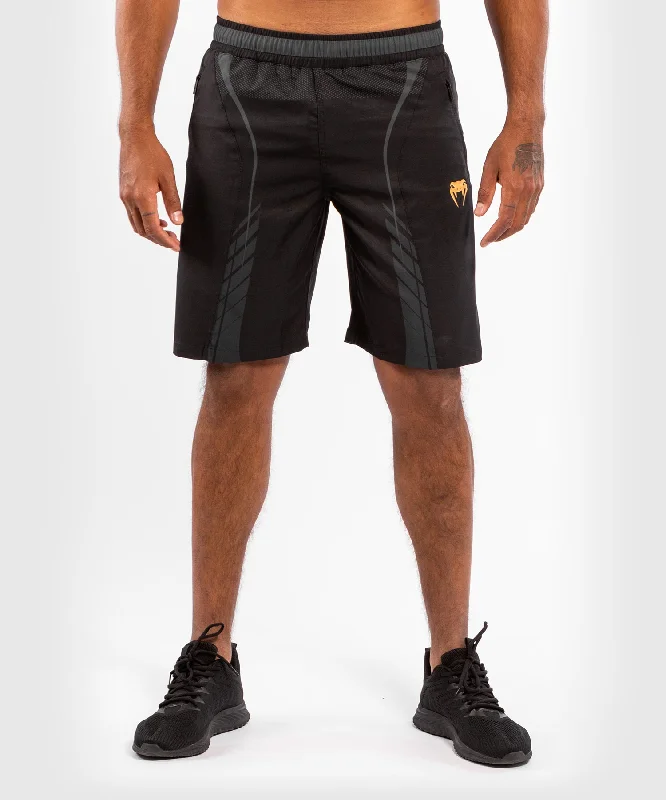 Men's Contrast - Stitch Sports Shorts in Burgundy for a Fashionable Edge in Track and FieldVenum Athletics Training Shorts – Black/Gold