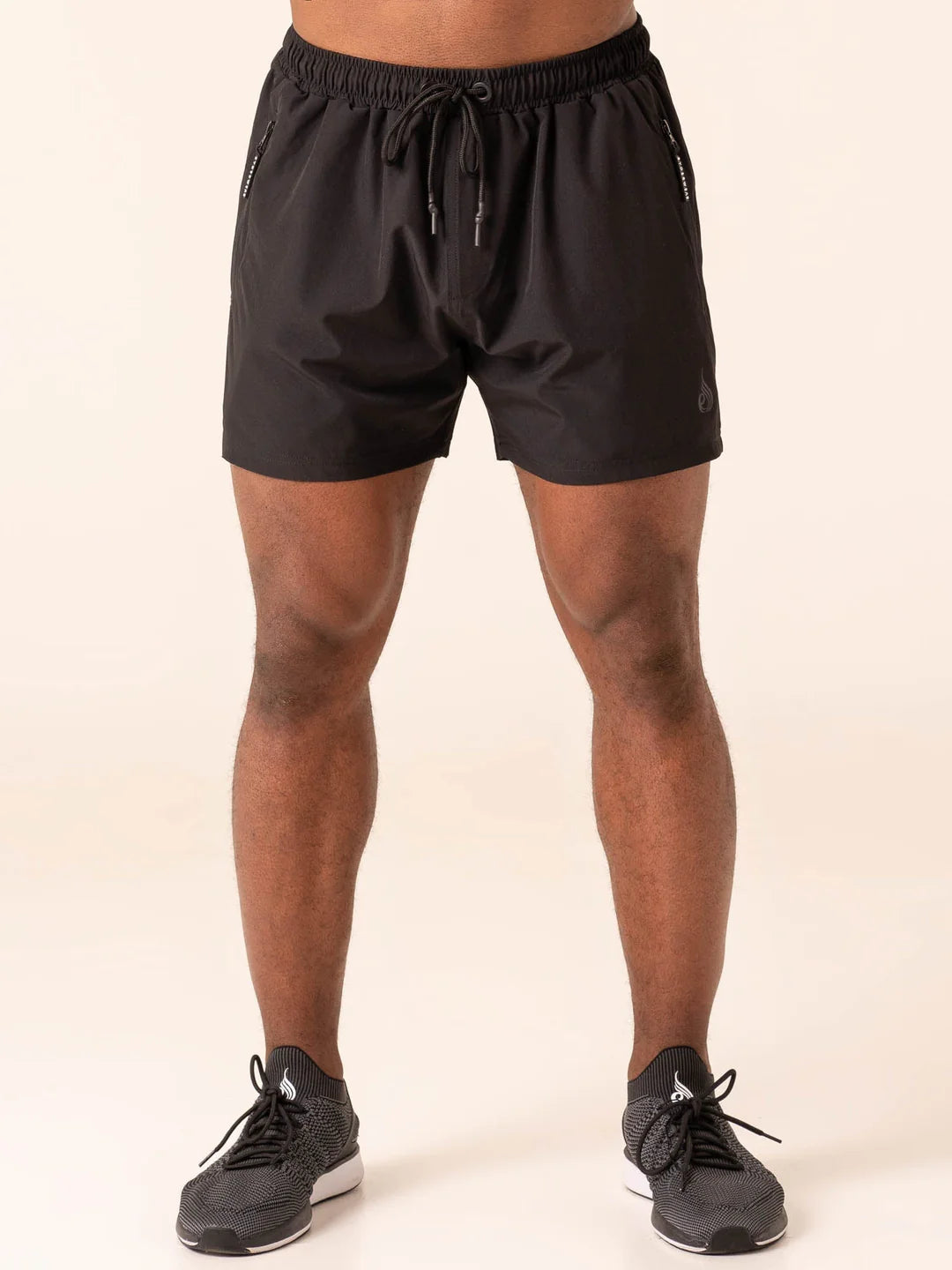 Men's Cargo - Style Sports Shorts in Khaki with Multiple Pockets for Hiking TripsRyderwear | Adapt 5" Training Shorts - Black