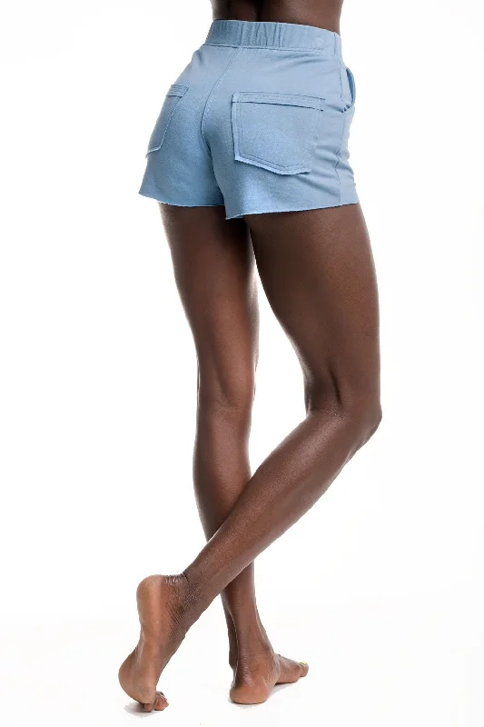 Men's zip - pocket canvas shorts for added functionality during travelHighrise Bamboo Cargo Short