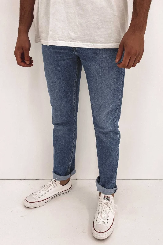 Plus Size Men's Relaxed Fit Jeans with a Tapered Leg for a Laid - Back Vibe511 Slim Jean Bright Side Adv