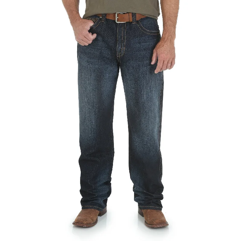 Plus Size Men's Straight Leg Jeans with Reinforced Knees for DurabilityWrangler 20X Limited Edition 33 Extreme Relaxed Jean