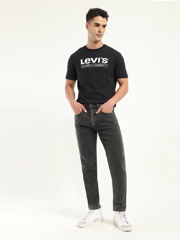 Men's Stretch Jeans with a Moisture - Wicking Lining for Active LifestylesMen's 512 Black Slim Tapered Fit Jeans