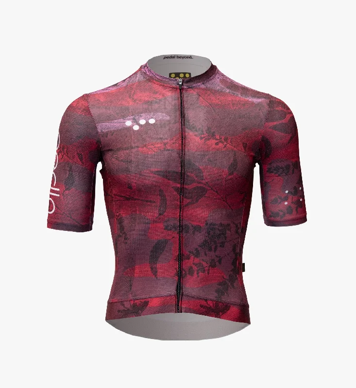 Men Jerseys with Embroidered Patches for Added Detail and StyleNatureCAMO / Men's Training Jersey - Deep Pink