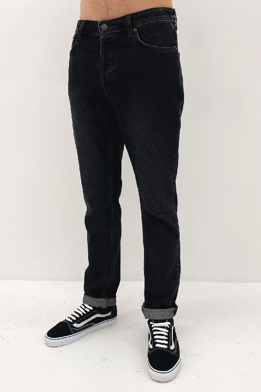 Men's Jeans with a Button - Fly for a Traditional and Classic AestheticStraight 80 Jean Silence