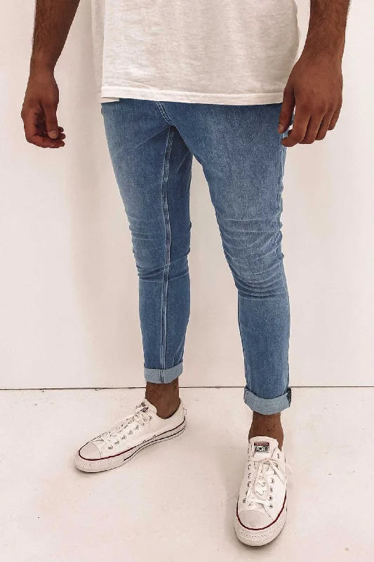 Men's Straight Leg Raw Denim Jeans for a Minimalist and Durable OptionZ-Roller Skinny Jean Detox