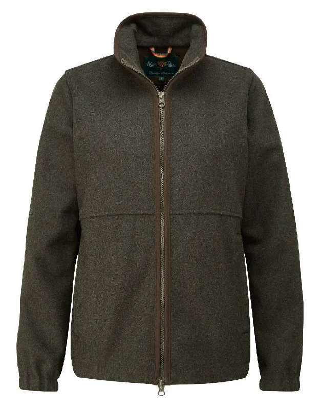 Men Fleece with Zippered Chest Pockets for Secure StorageAlan Paine Berwick Ladies Fleece Jacket