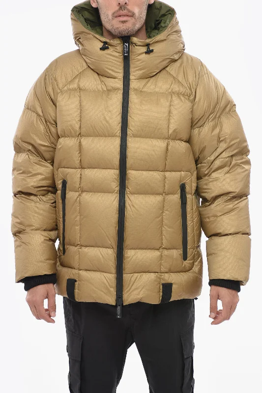 Faux Fur - Lined Men Jackets for a Cozy and Stylish LookDsquared2 Logo Printed Down Jacket with Zipped Pockets