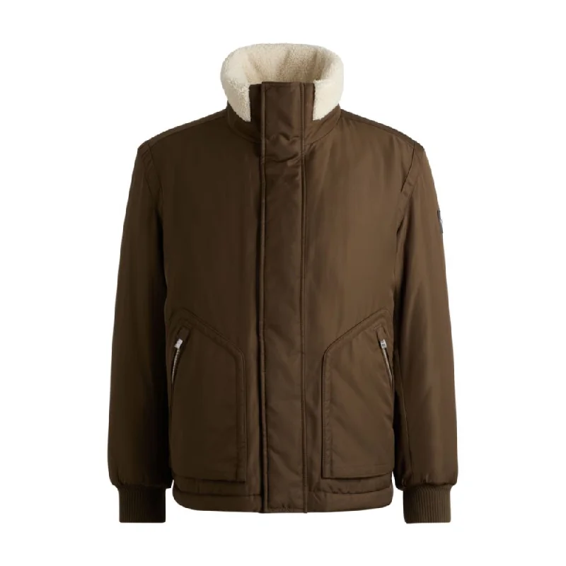 Color - Blocked Men Jackets for a Fashion - Forward LookWater-repellent jacket with faux-fur collar