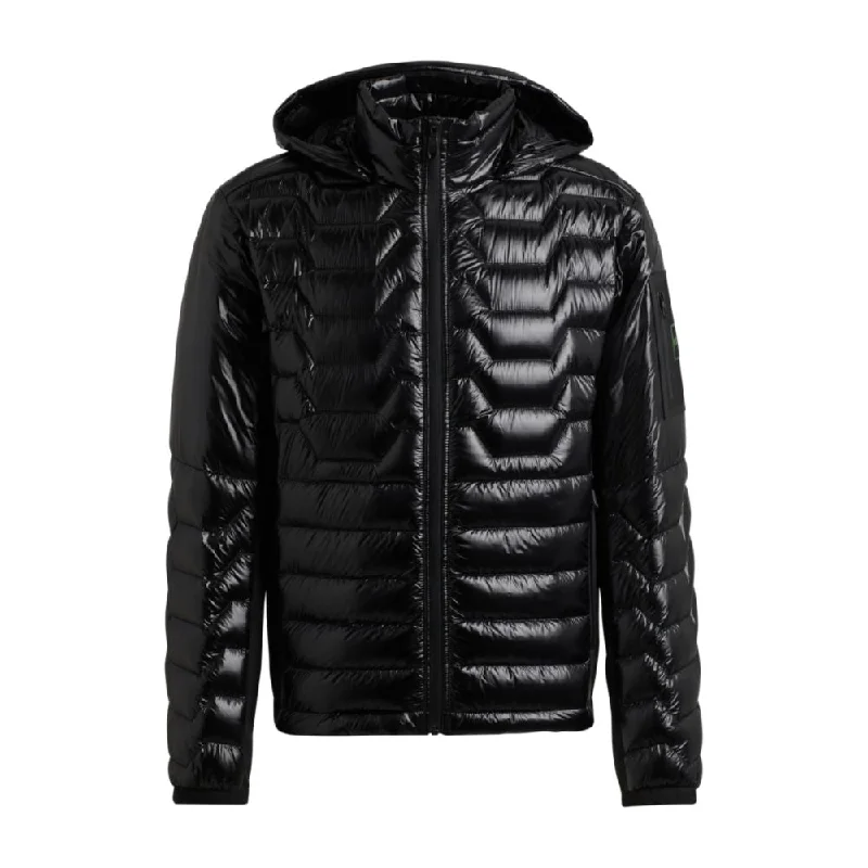 Bomber Men Jackets with Ribbed Cuffs and Hem for a Classic StyleWater-repellent jacket with signature quilting