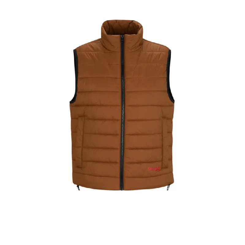 Color - Blocked Men Jackets for a Fashion - Forward LookWater-repellent slim-fit gilet with logo detail