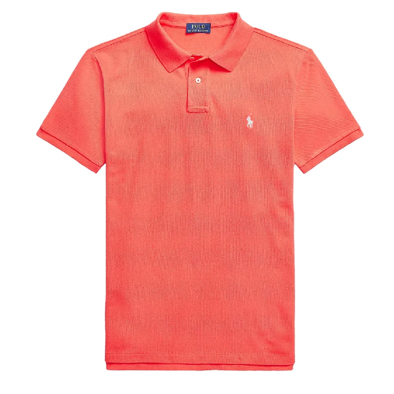 Men's ribbed cuffs and hem polo shirts for a textured lookMen Polo with Heathered Colors for a Subtle and Sophisticated LookPolo Ralph Lauren Custom Slim Fit Classic Polo Pale Red